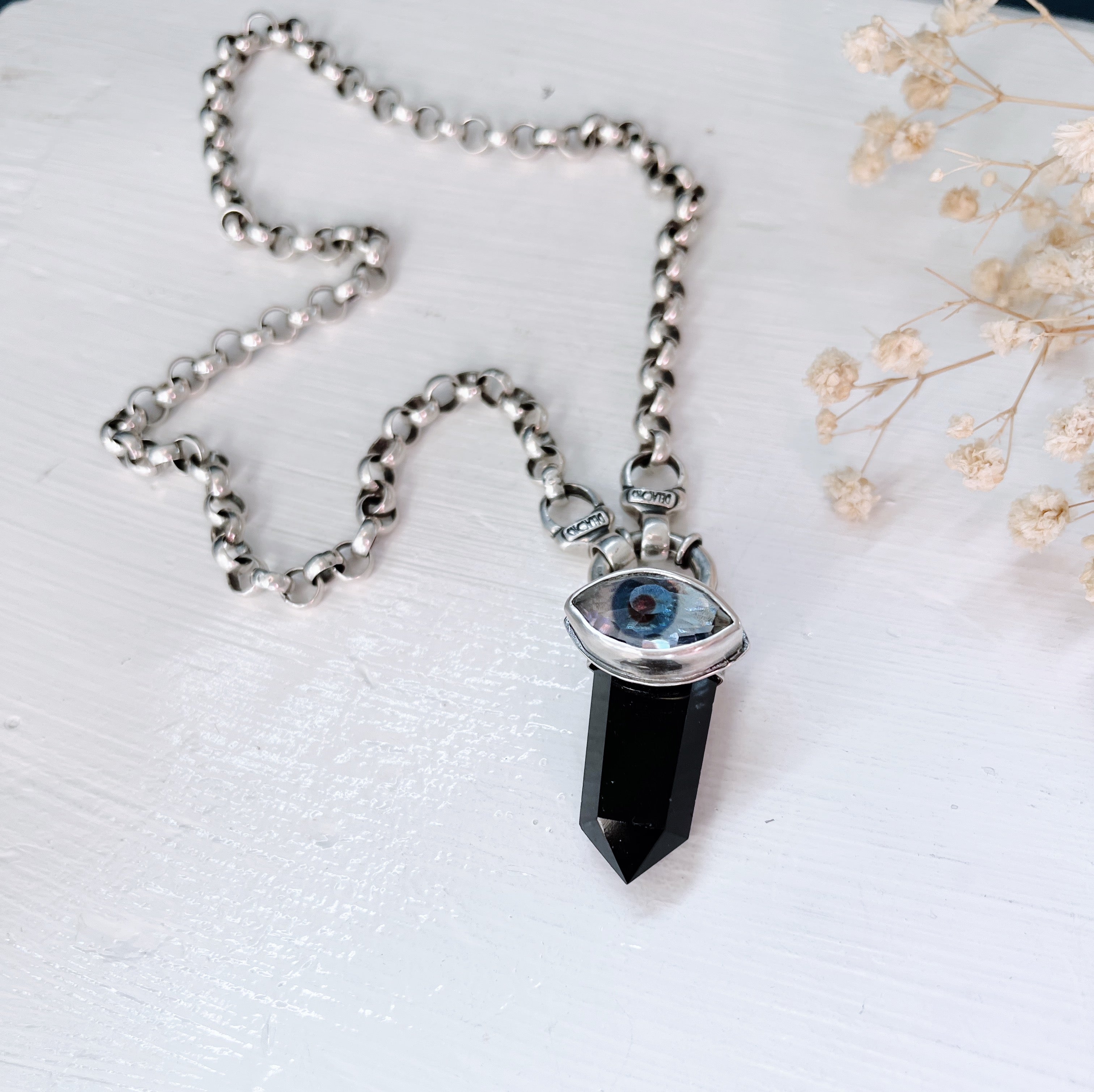 Colgante Punta Onix Medium Azul  “A”