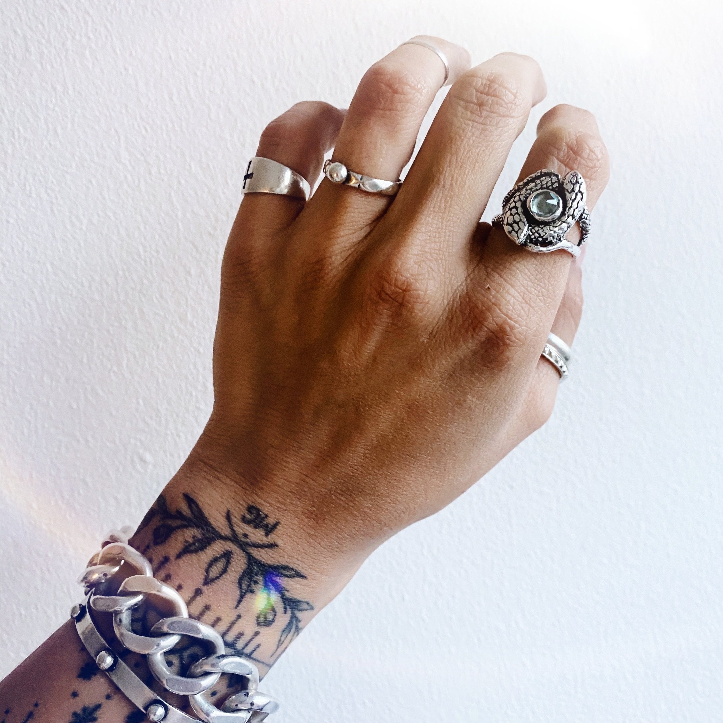 Anillo Reptilia + Piedra a elección